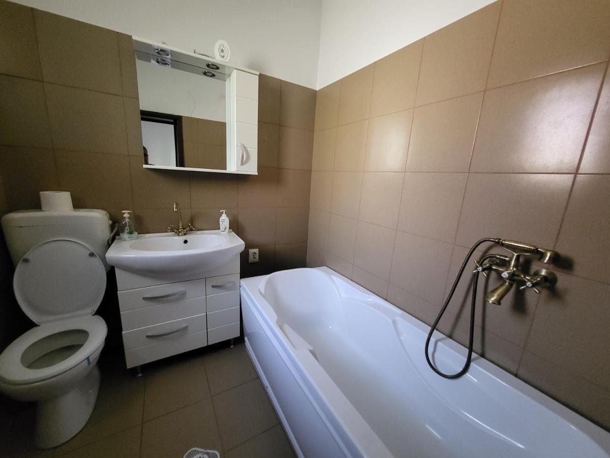 Apartment Mega Mall Monza National Arena Bukurešť Exteriér fotografie